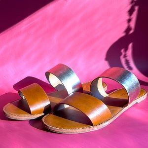 LuLu’s Sandals, size 8. Gold & Brown Leather.